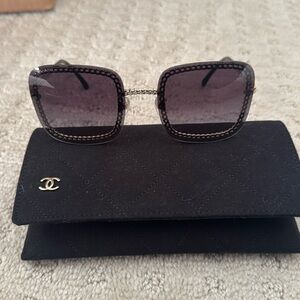 Chanel sunglasses chain 4244